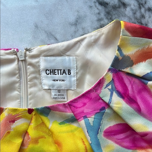 Chetta B Watercolor Floral Shift Dress | 8 - Picture 3 of 3